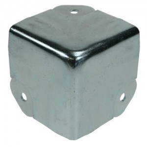 4146 - Case Corner three-leg cranked for 6145 Aluminium Top Edge Capping, ADAM HALL
