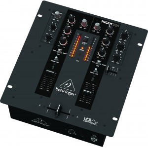 Behringer NOX101 DJ-микшер с полным VCA управлением ULTRAGLIDE кроссфейдером, 2 канала,  Behringer PRO